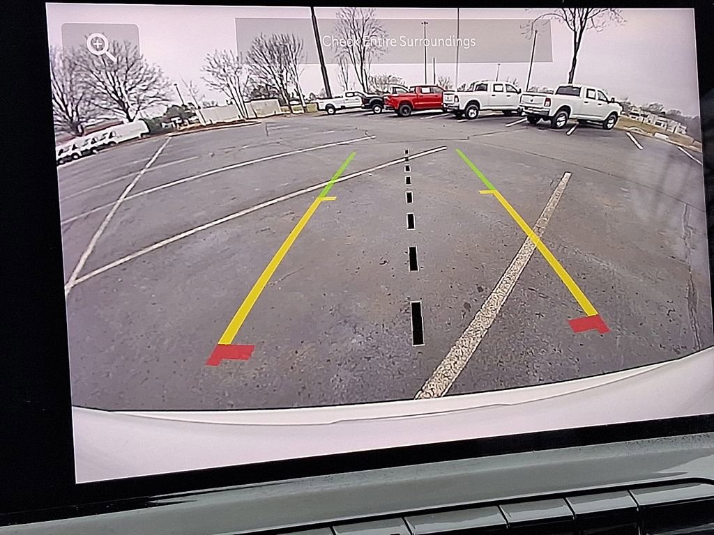 Used 2024 Jeep Compass Latitude image 17