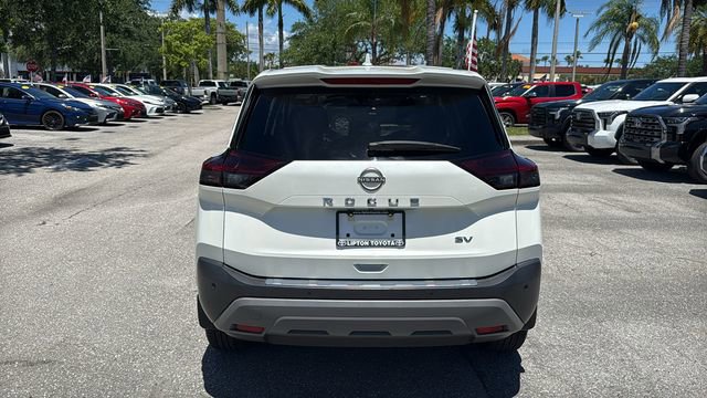 Used 2023 Nissan Rogue SV FWD image 6