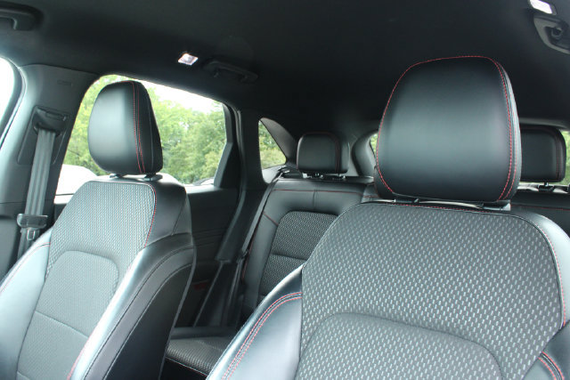 Used 2024 Ford Escape ST-Line w/ Tech Pack #1 AWD/4WD image 14
