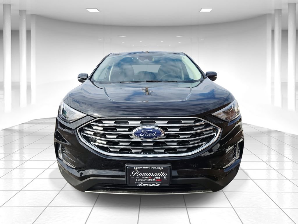 Used 2022 Ford Edge Titanium image 8
