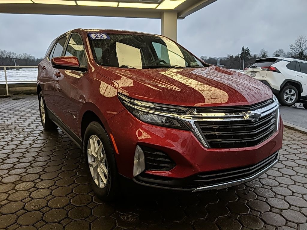 Used 2022 Chevrolet Equinox LT image 3