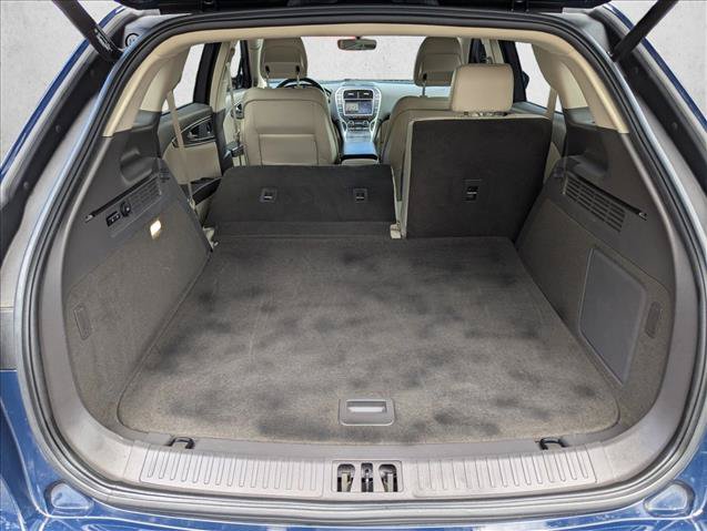 Used 2019 Lincoln Nautilus Reserve AWD/4WD image 6