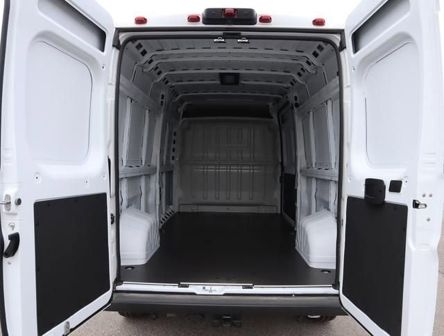 New 2023 RAM ProMaster 2500 image 4