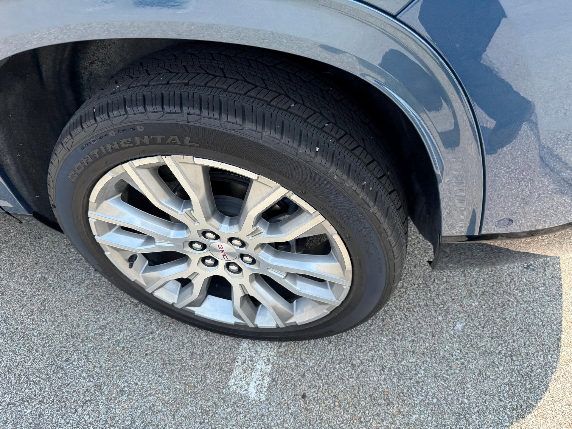 Certified 2025 GMC Acadia Denali w/ Super Cruise Package image 15