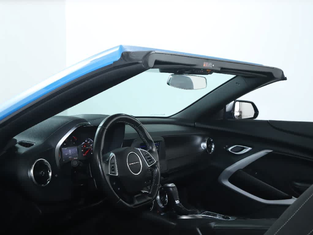 Used 2022 Chevrolet Camaro LT RWD image 21