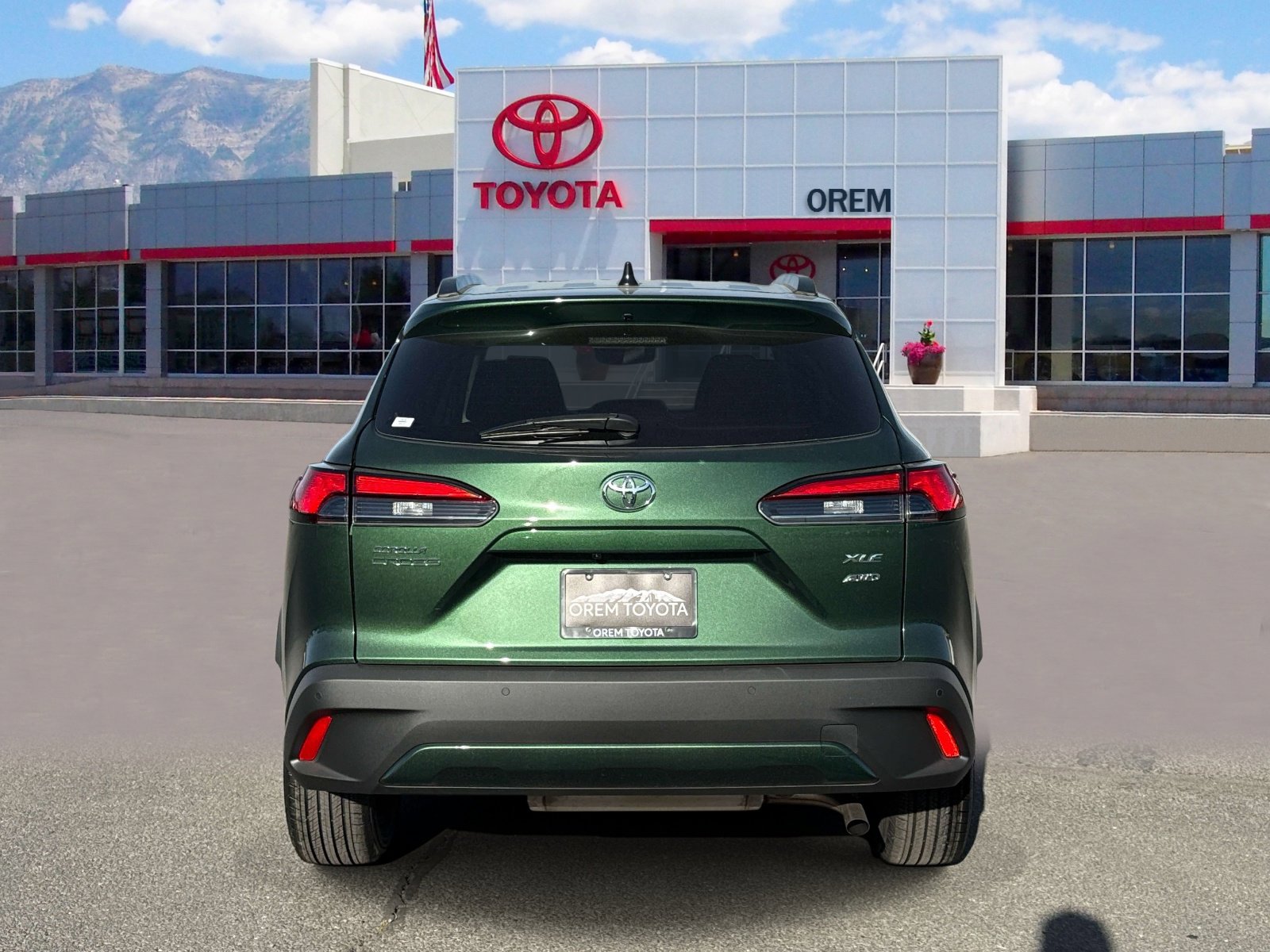 New 2026 Toyota Corolla Cross XLE w/ Convenience Package AWD/4WD image 4