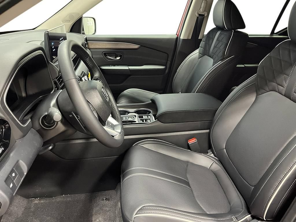 New 2026 Honda Pilot Elite image 9