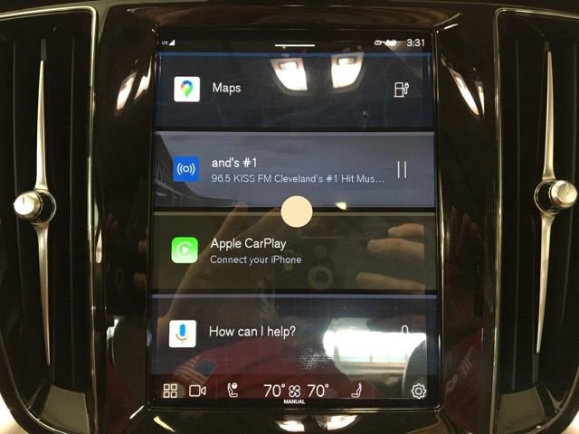 New 2024 Volvo S60 T8 Plus w/ Climate Package image 18