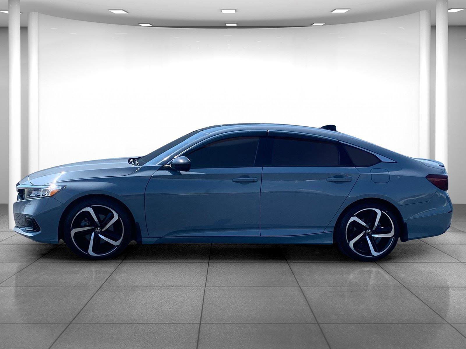 Used 2022 Honda Accord Sport image 4