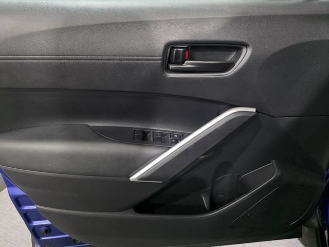 Used 2024 Toyota Corolla Cross AWD Hybrid w/ Moonroof Package image 10