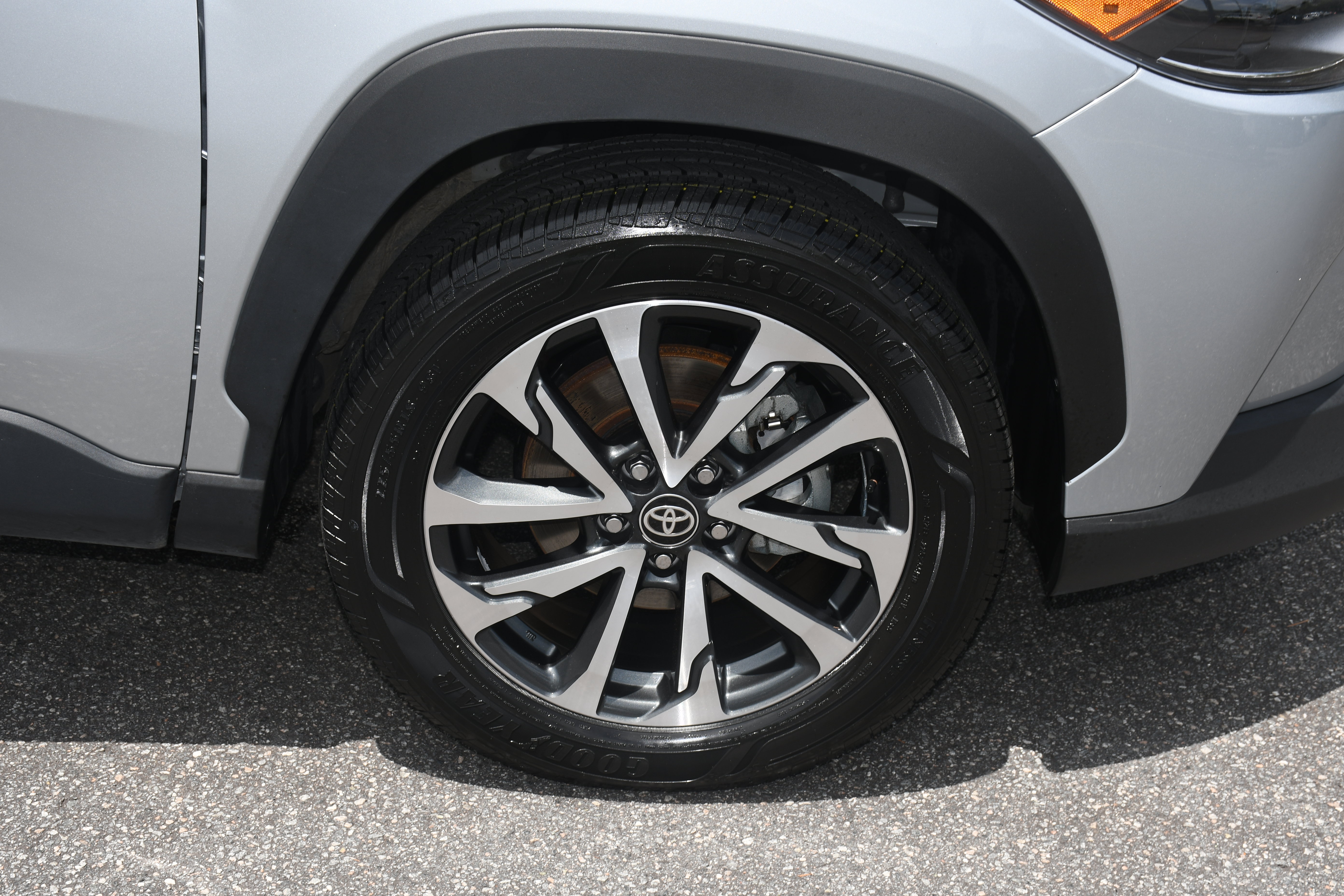 Certified 2025 Toyota Corolla Cross XLE AWD/4WD image 21