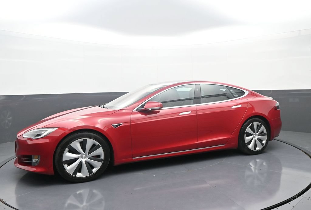 Used 2021 Tesla Model S Performance AWD/4WD image 4