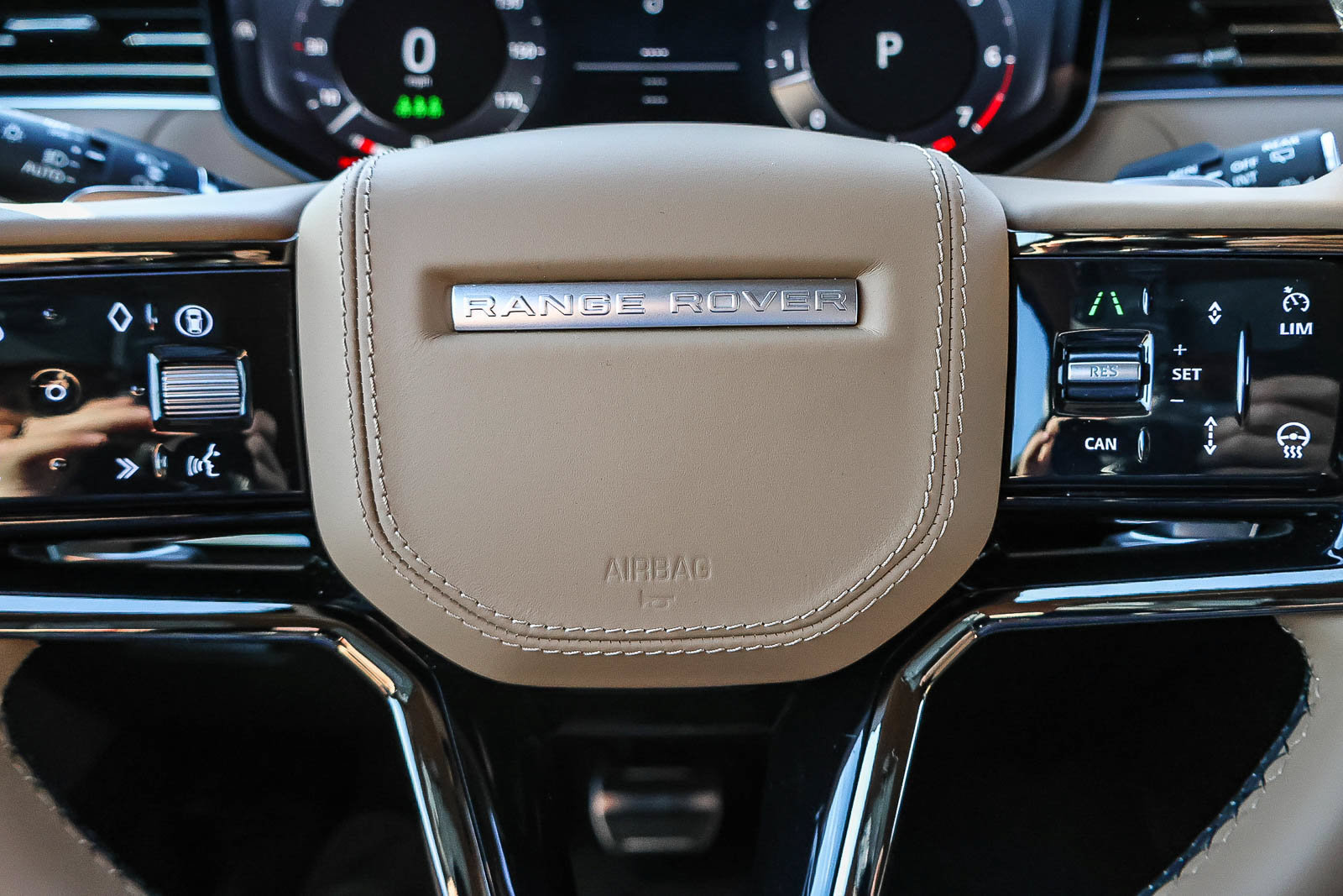 New 2026 Land Rover Range Rover Sport Dynamic SE AWD/4WD image 24