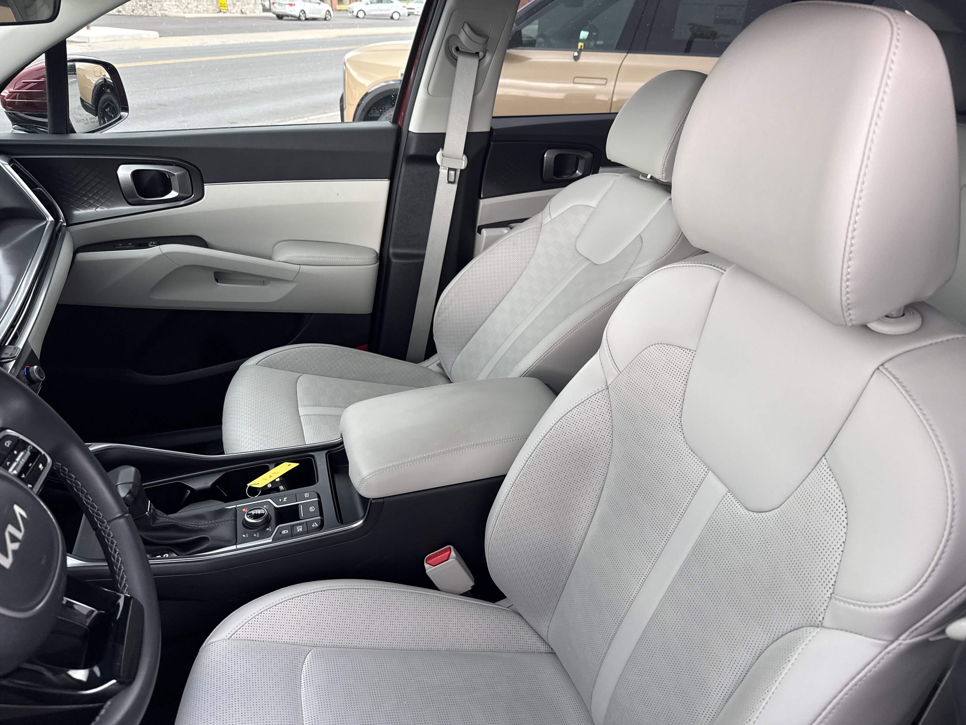 Certified 2024 Kia Sorento S AWD/4WD image 12