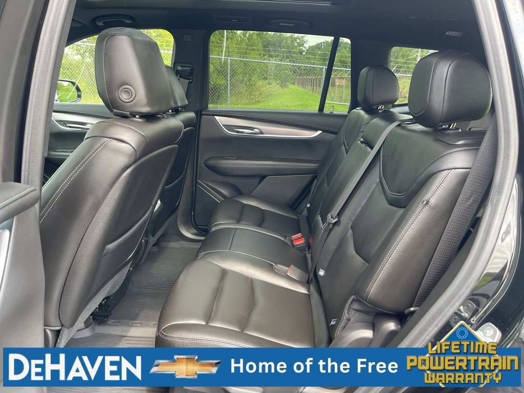 Used 2024 Cadillac XT6 Luxury w/ LPO, Floor Liner Package AWD/4WD image 26