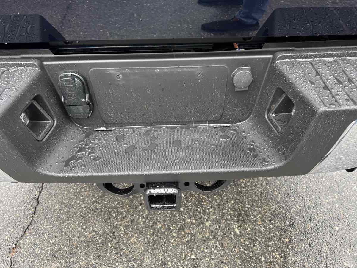 Used 2024 Ford F250 XLT w/ Snow Plow Prep Package image 23