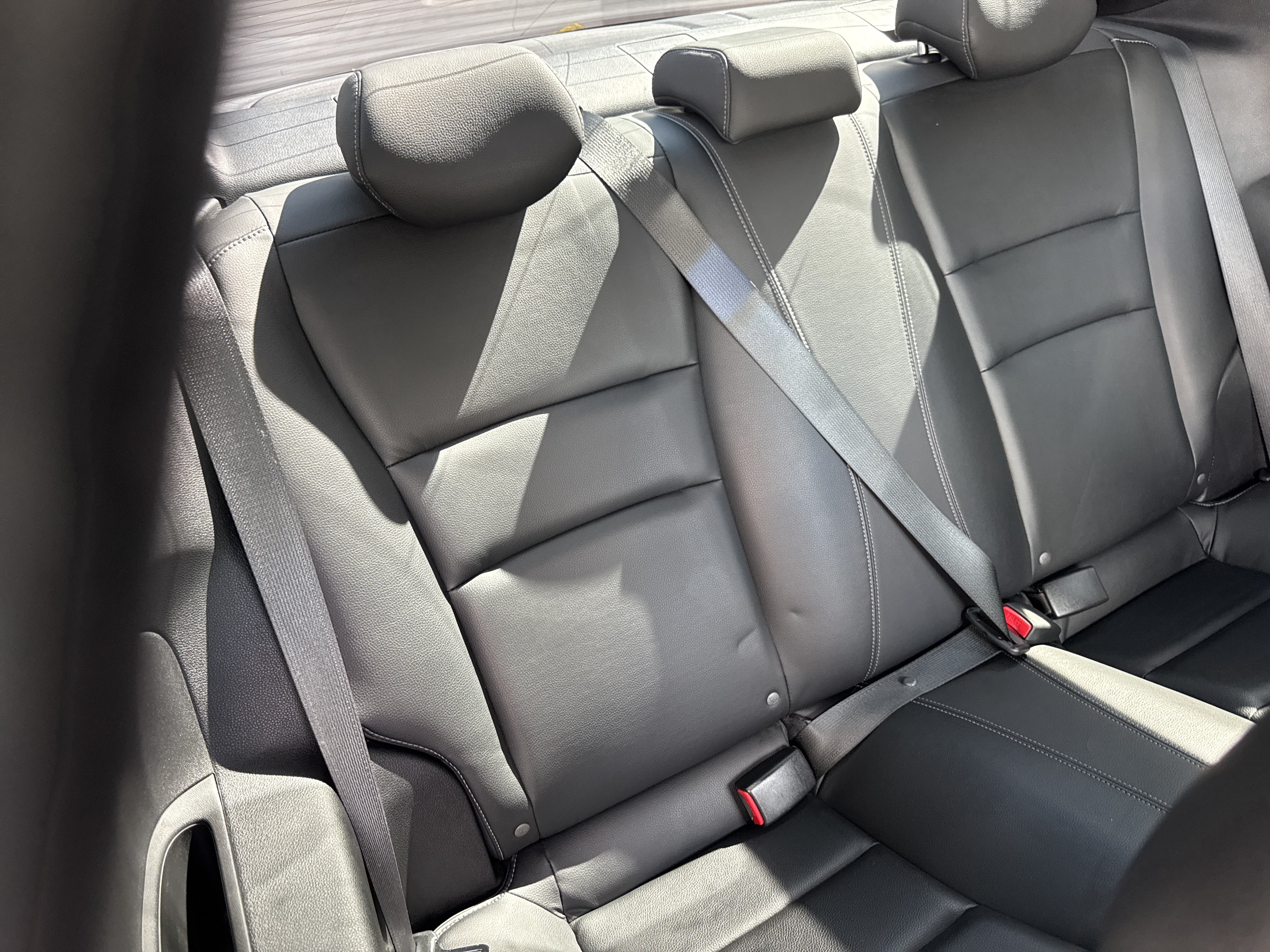 Used 2015 Honda Accord EX-L image 11