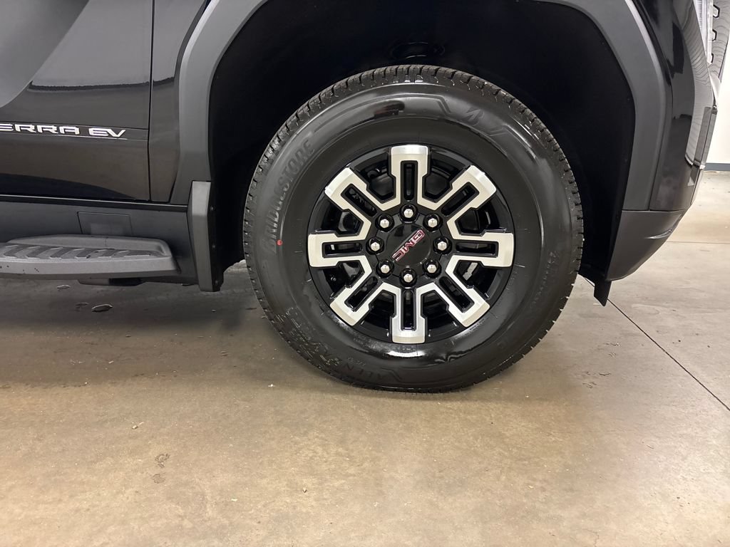New 2026 GMC Sierra EV Elevation AWD/4WD image 20