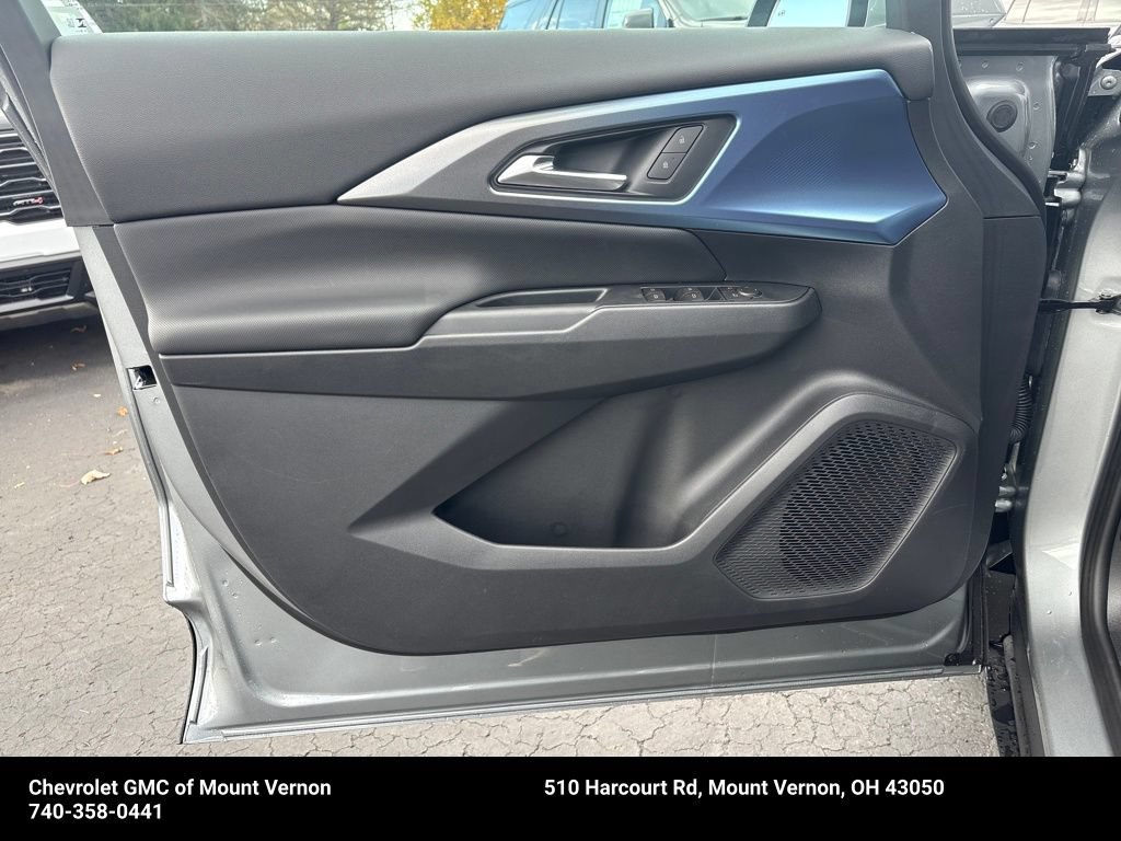 New 2026 Chevrolet Equinox EV LT w/ LPO, All-Weather Mat Package FWD image 8