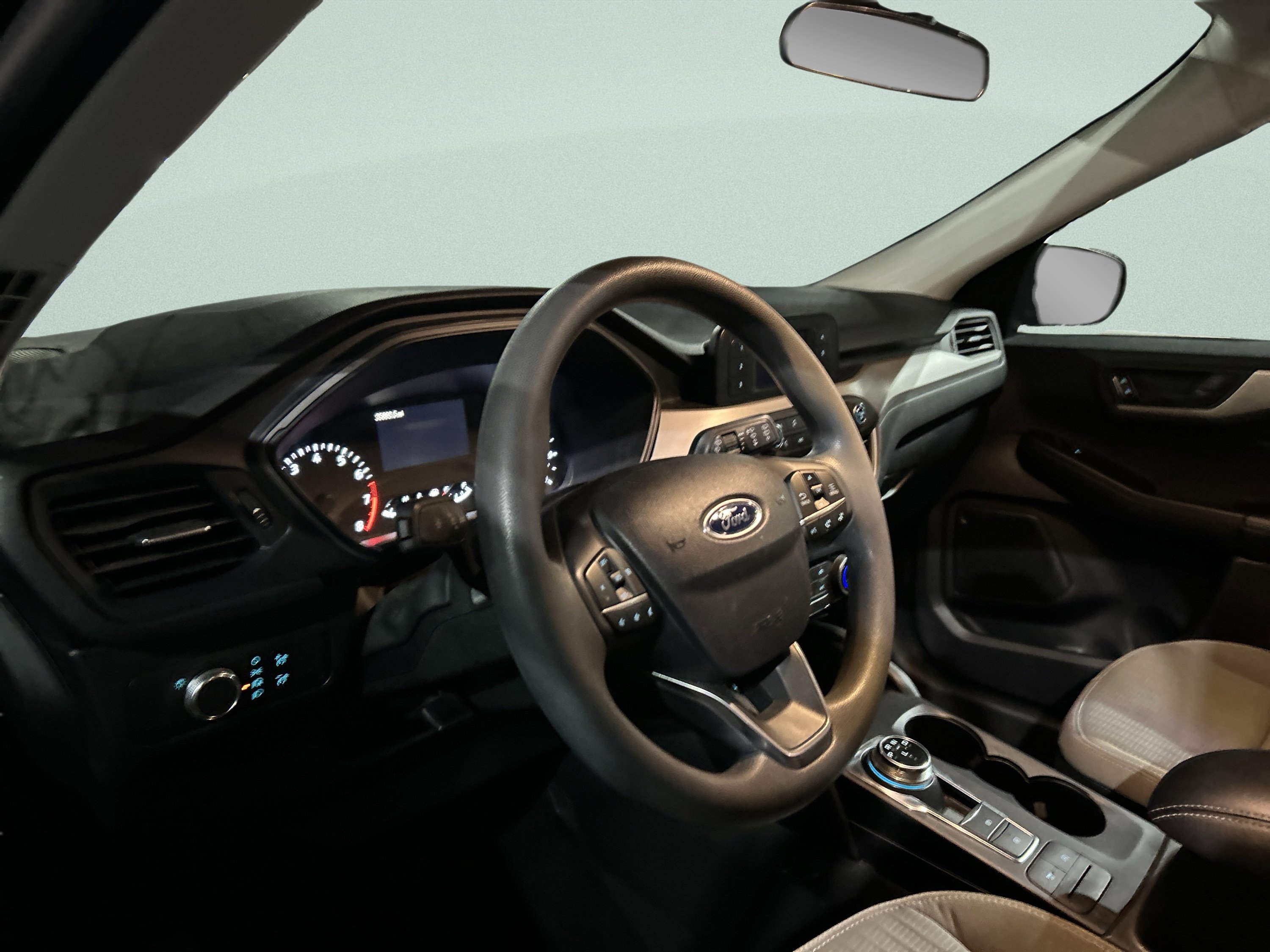 Used 2022 Ford Escape S image 13