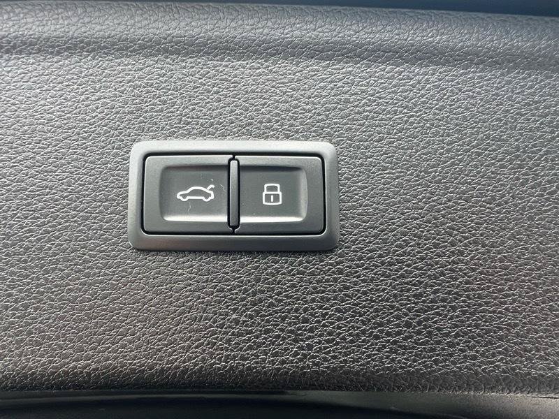 Used 2019 Audi Q5 2.0T Premium Plus w/ Premium Plus Package AWD/4WD image 10