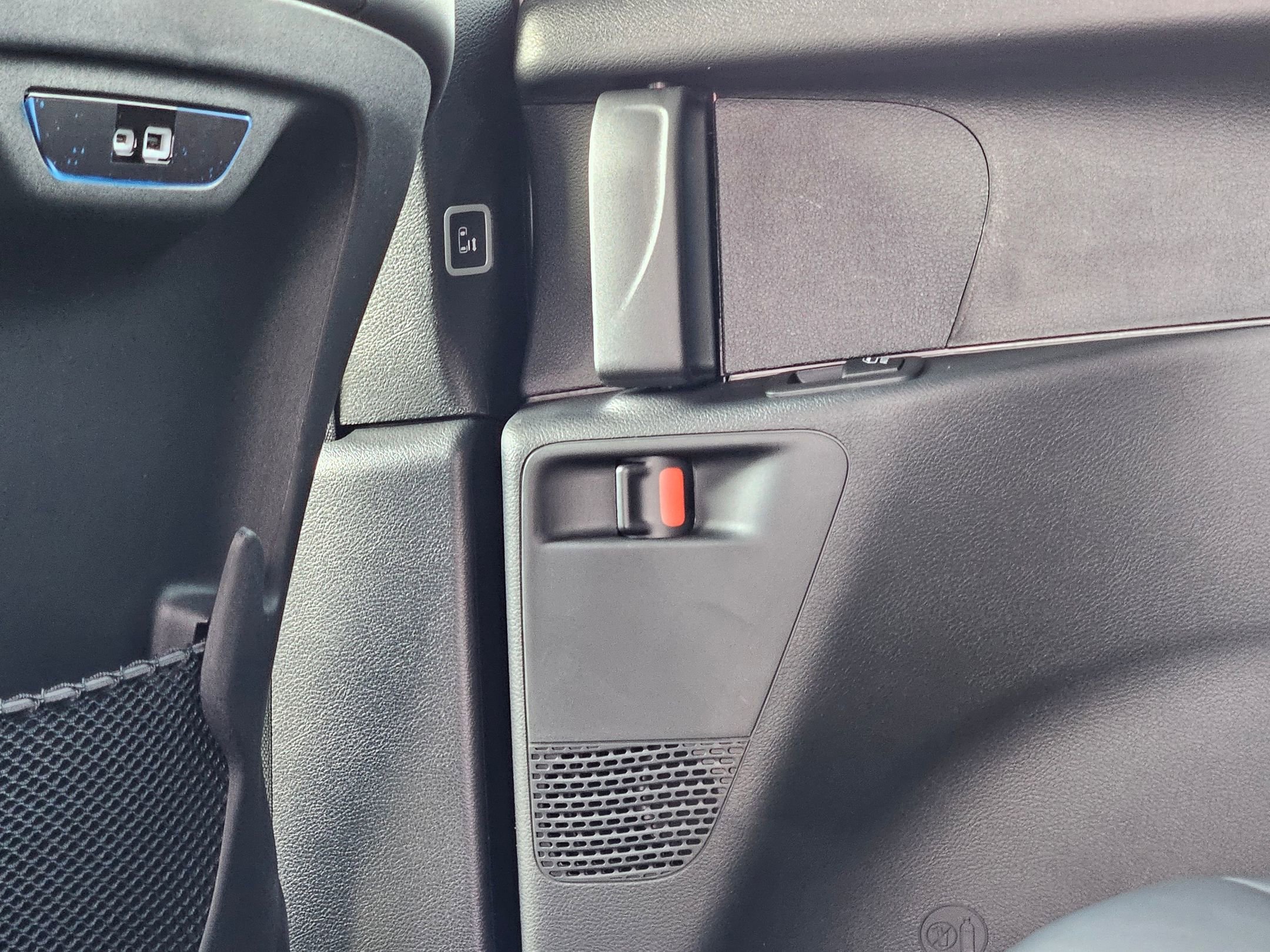 New 2026 Chrysler Pacifica Select image 21