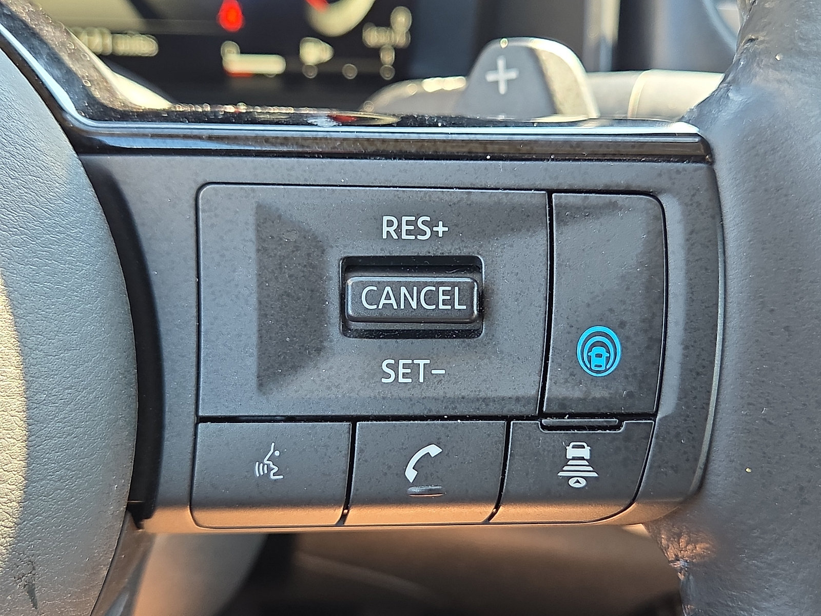 Used 2021 Nissan Rogue Platinum AWD/4WD image 22
