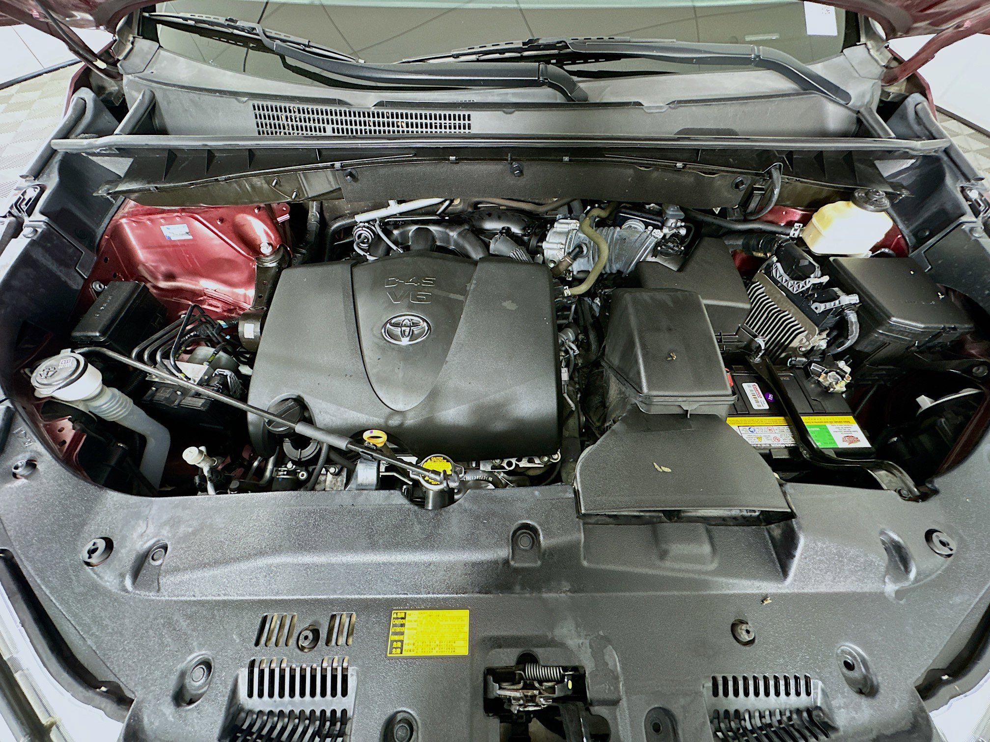 Used 2017 Toyota Highlander XLE AWD/4WD image 35