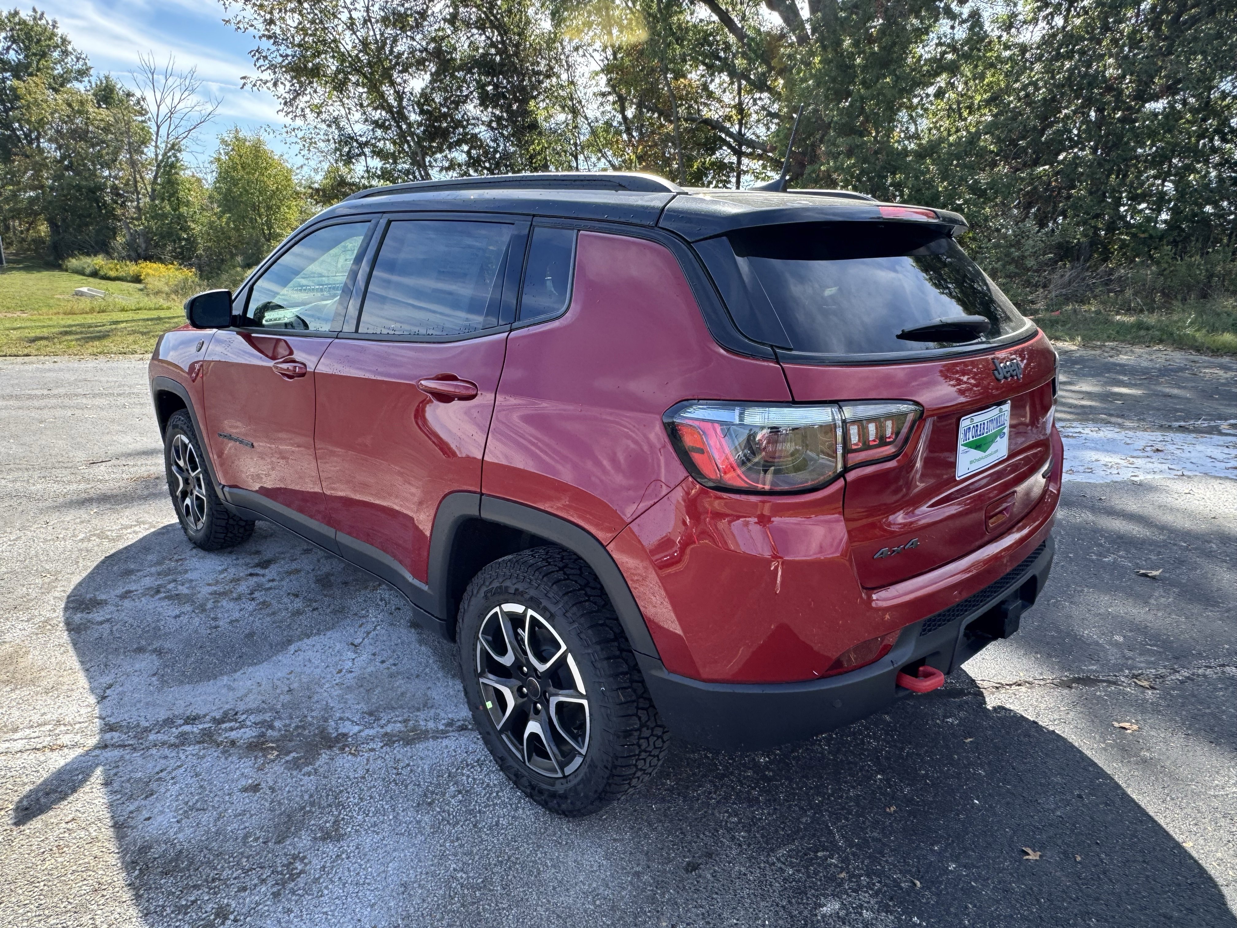 New 2026 Jeep Compass Trailhawk image 4