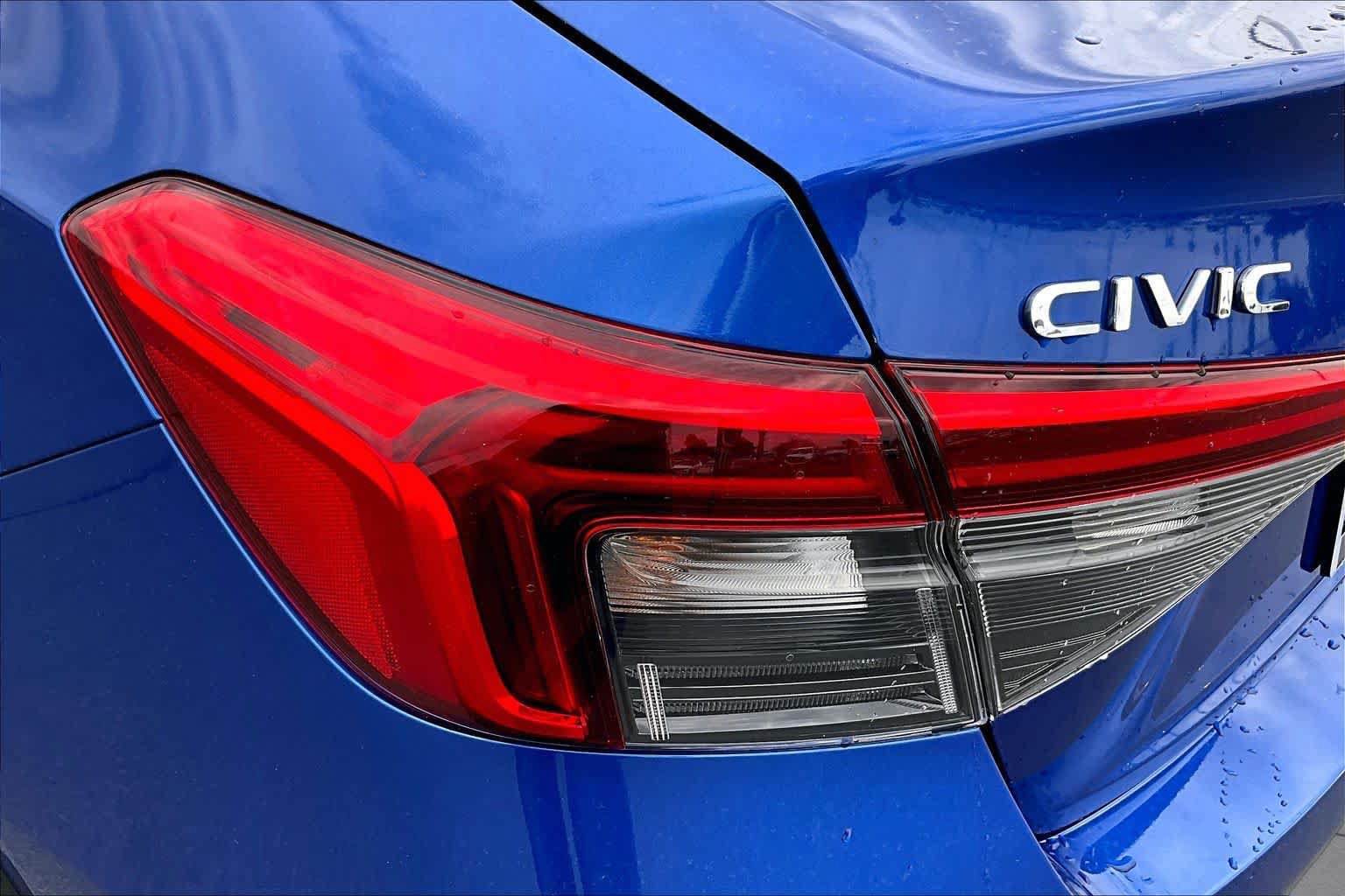 Used 2024 Honda Civic EX image 28