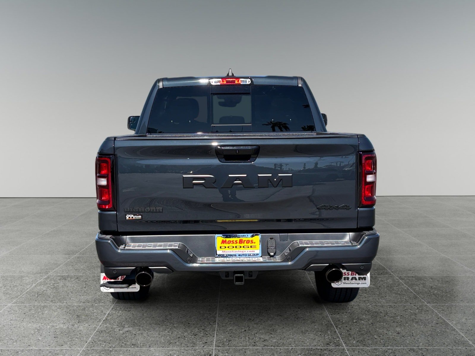 New 2027 RAM 1500 4x4 Crew Cab image 4
