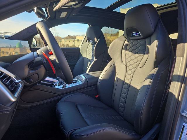 New 2025 BMW X6 M Competition w/ Executive Package AWD/4WD image 7
