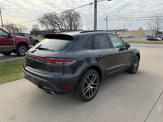 Used 2024 Porsche Macan Turbo image 7