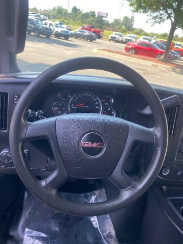 Used 2021 GMC Savana 2500 image 26