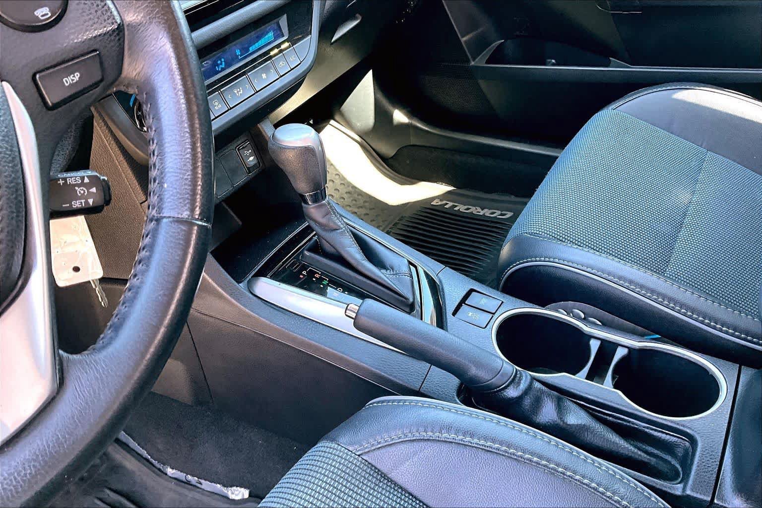 Used 2015 Toyota Corolla S w/ Body Protection Package #1 FWD image 16