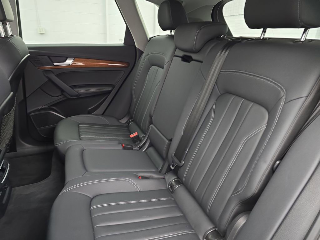 Used 2023 Audi Q5 2.0T Premium Plus w/ Premium Plus Package image 27