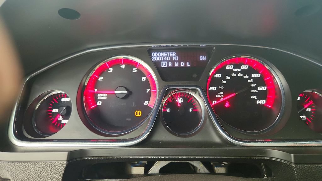 Used 2015 GMC Acadia SLE FWD image 11