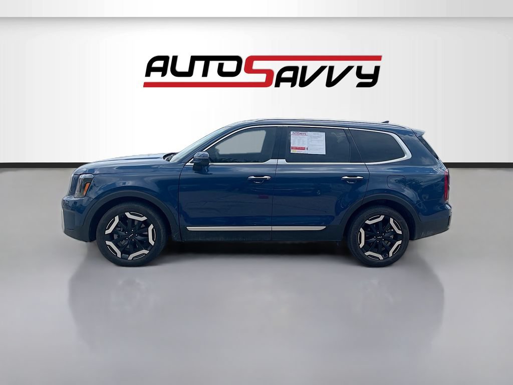 Used 2025 Kia Telluride S FWD image 4
