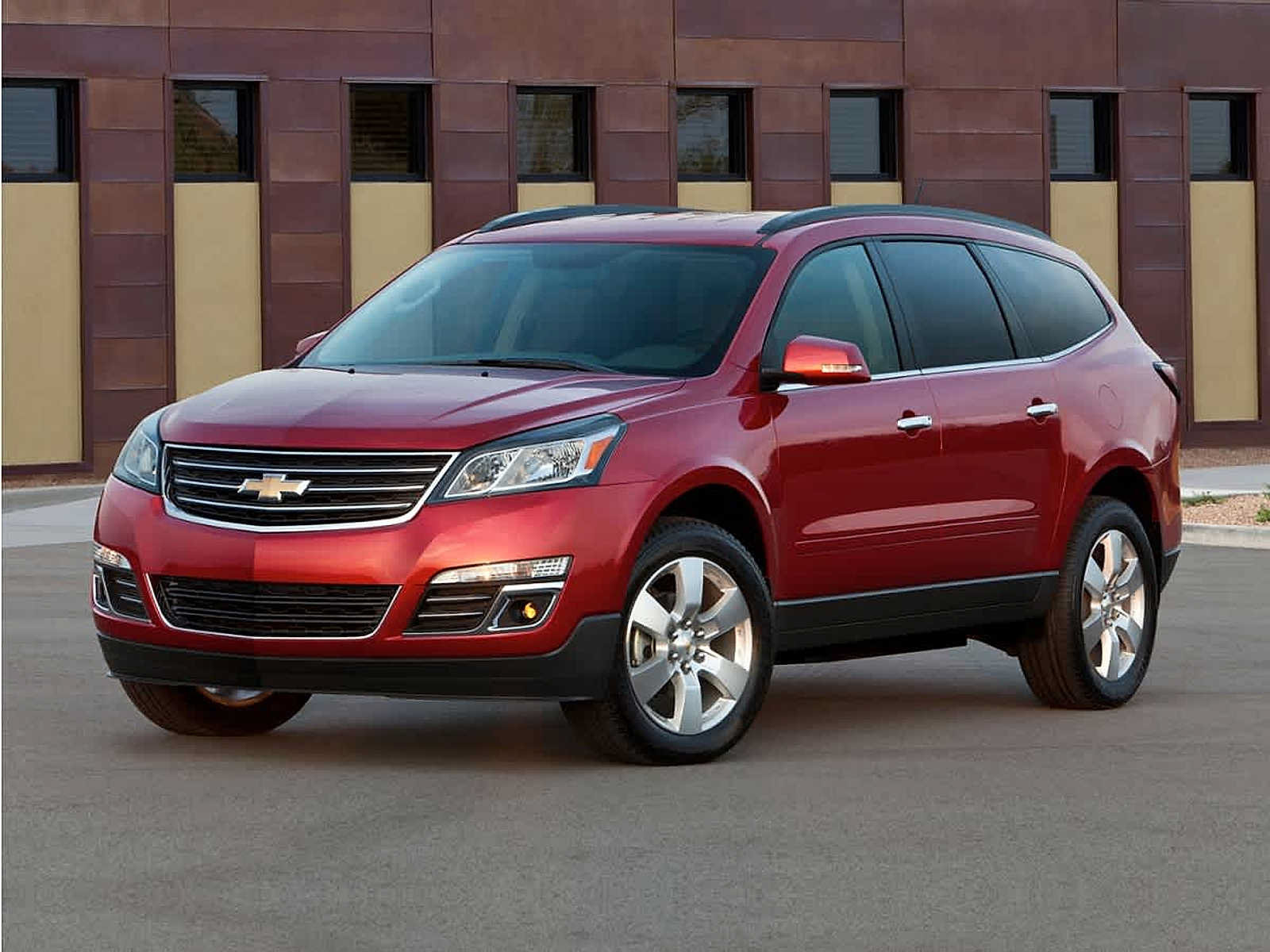 Used 2014 Chevrolet Traverse LT