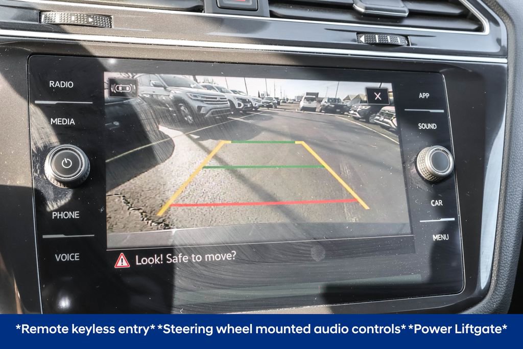 Used 2024 Volkswagen Tiguan SE image 8