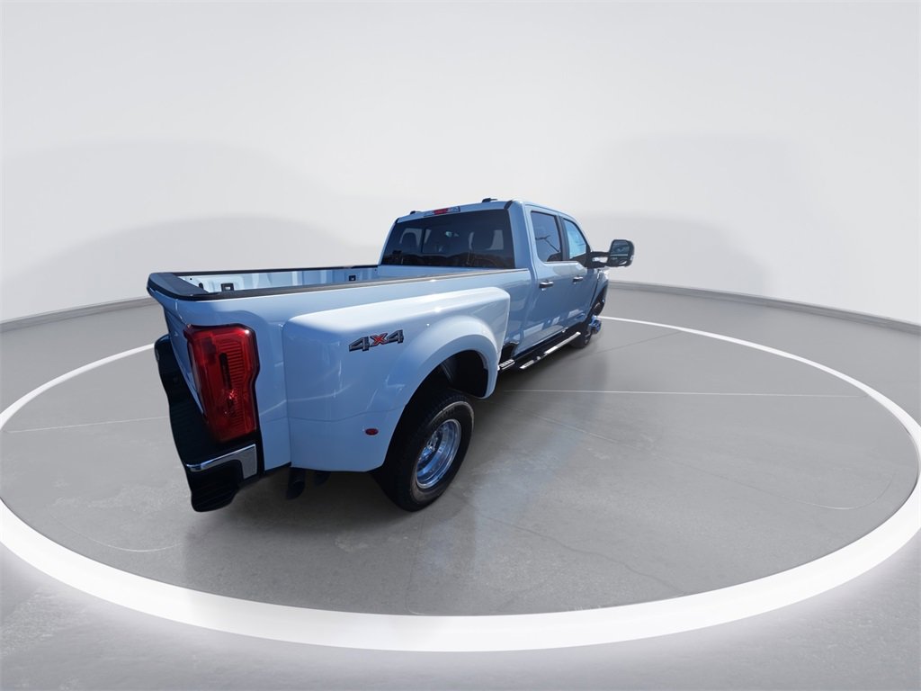 New 2026 Ford F350 XL w/ XL Chrome Package image 8