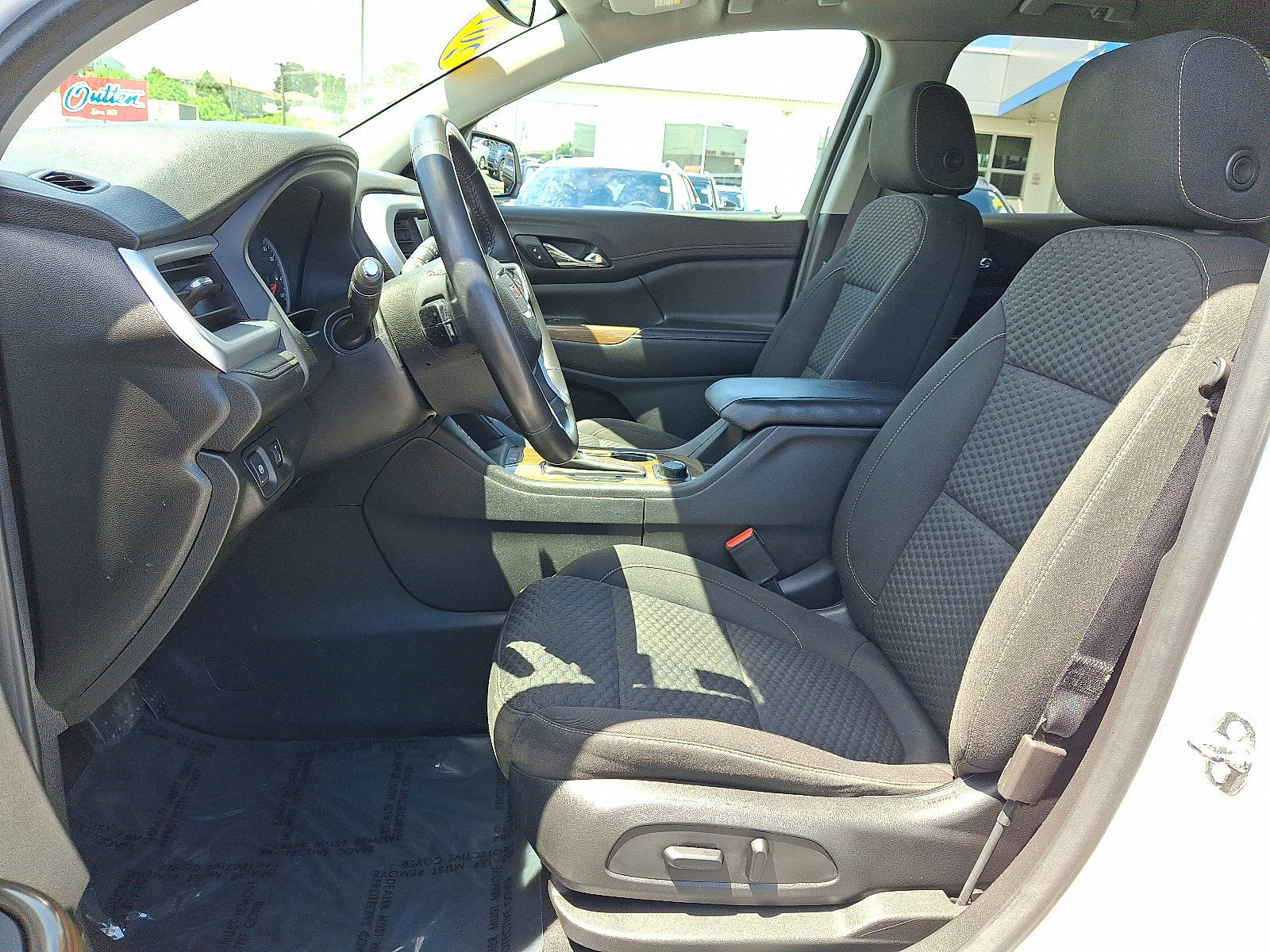 Used 2019 GMC Acadia SLE w/ Driver Alert Package I AWD/4WD image 16