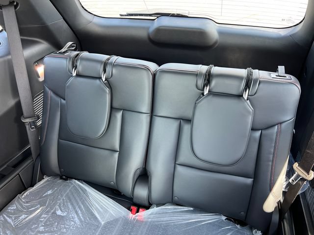New 2026 Ford Explorer ST-Line w/ ST-Line Street Pack AWD/4WD image 21
