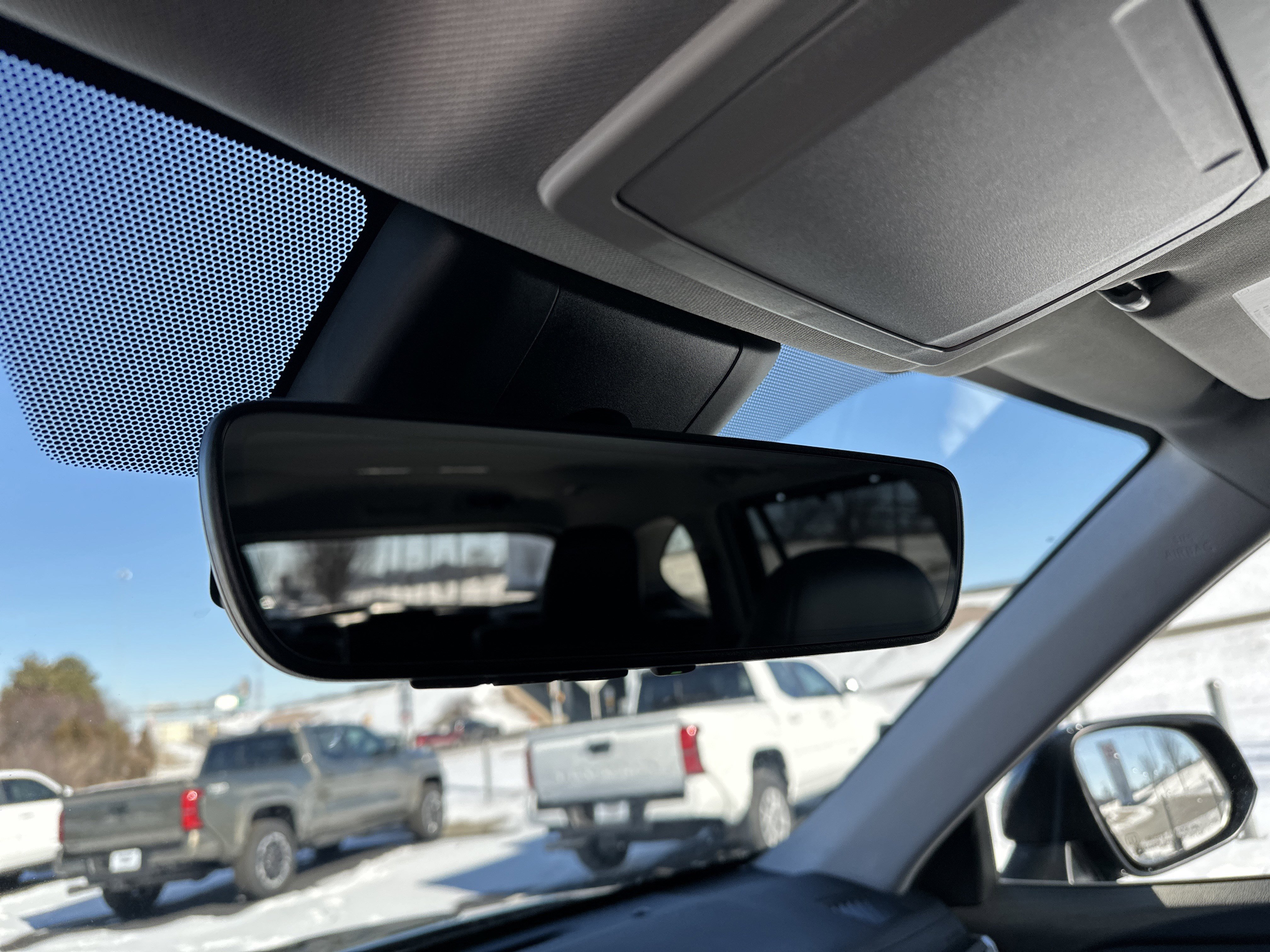 Used 2022 Toyota Highlander XLE image 26