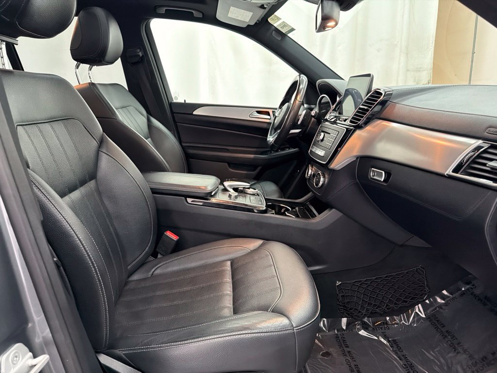 Certified 2017 Mercedes-Benz GLE 43 AMG 4MATIC image 27