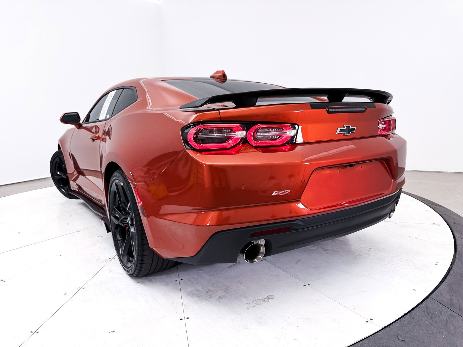 Used 2024 Chevrolet Camaro SS image 11
