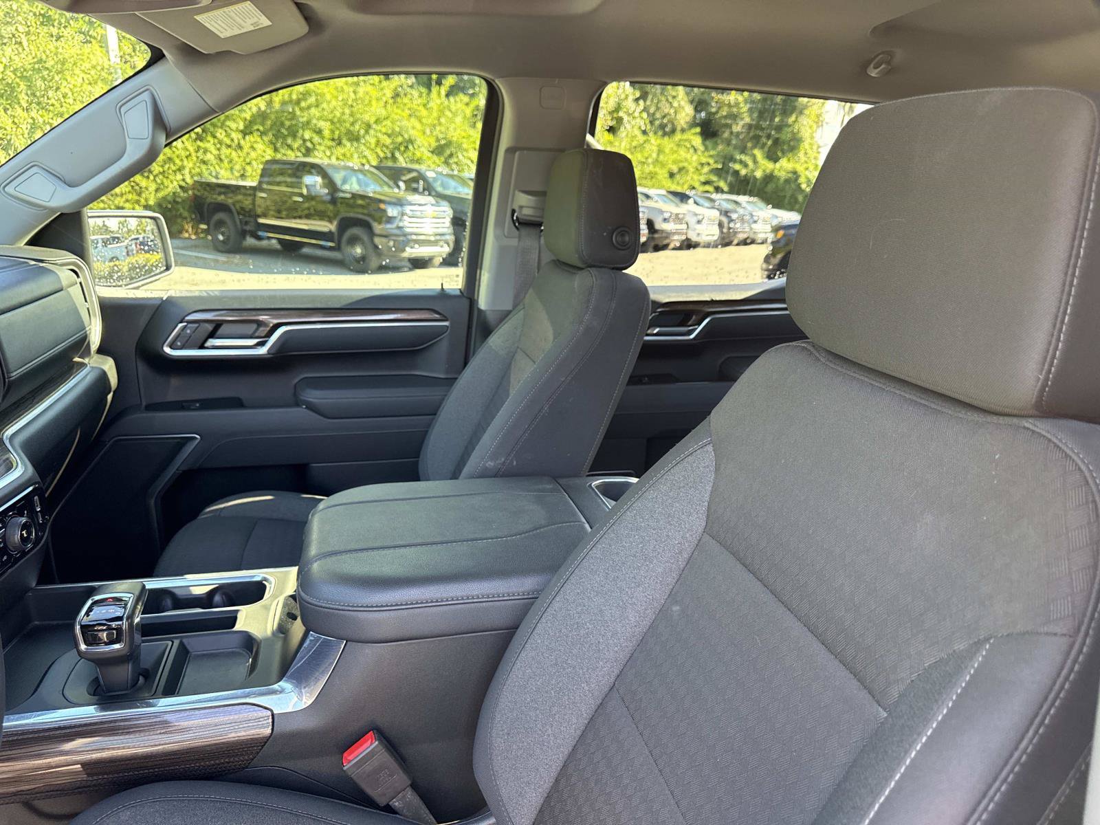 Used 2025 Chevrolet Silverado 1500 LT w/ Safety Package RWD image 19
