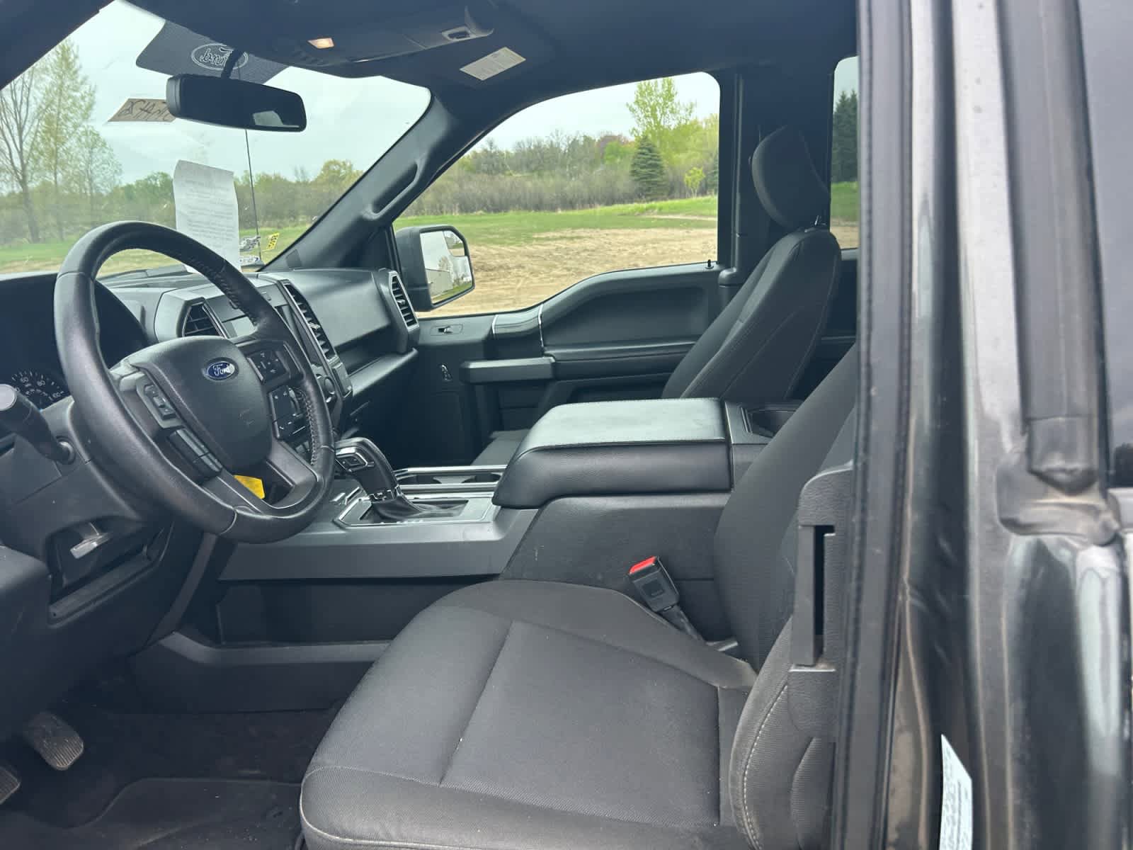 Used 2018 Ford F150 XLT w/ Equipment Group 302A Luxury AWD/4WD image 9