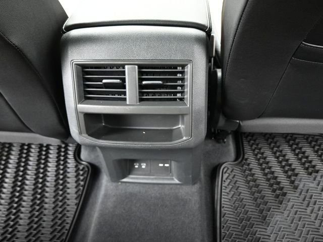 Certified 2023 Volkswagen Atlas Cross Sport SEL R-Line image 27