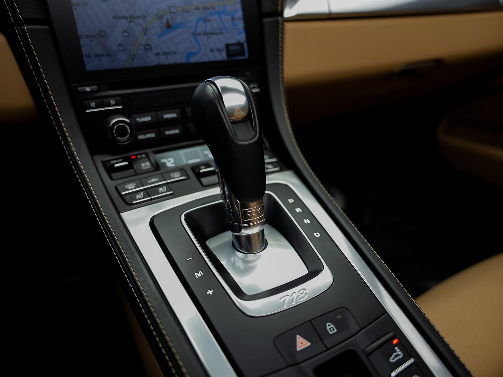 Used 2022 Porsche 718 Boxster RWD image 47
